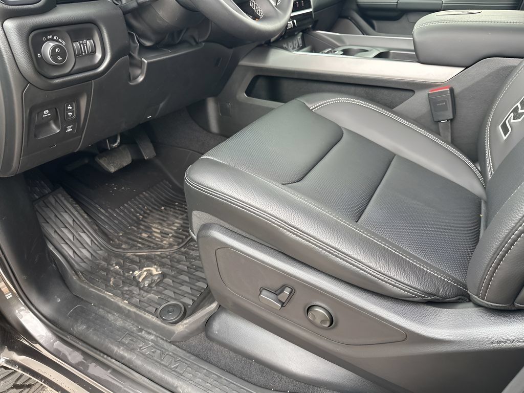 New 2026 RAM 1500 Rebel w/ Rebel Level 2 Equipment Group AWD/4WD image 31