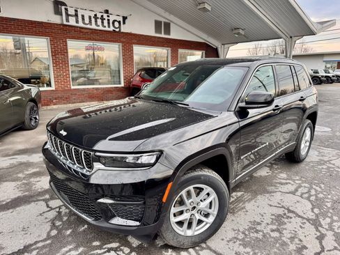New 2026 Jeep Grand Cherokee Laredo X AWD/4WD image 1