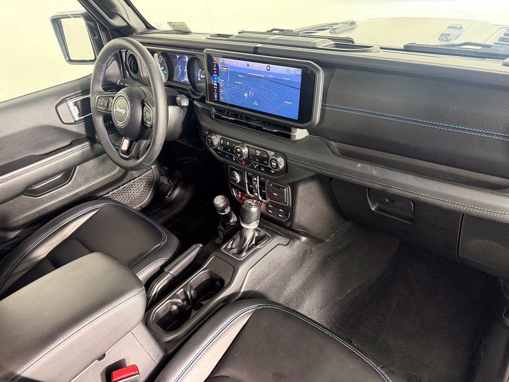 Used 2024 Jeep Wrangler Unlimited Rubicon 4xe AWD/4WD image 17