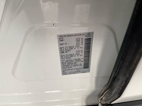 Used 2022 Nissan Pathfinder SV image 27