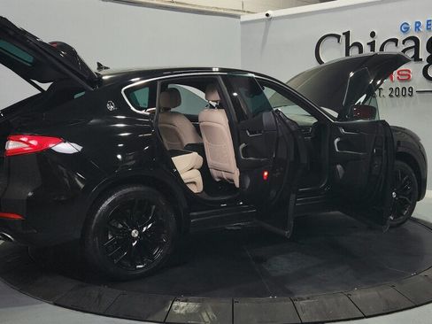 Used 2019 Maserati Levante AWD/4WD image 22