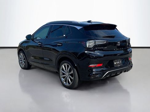 Used 2025 Buick Encore GX Avenir w/ Avenir Technology Package FWD image 5