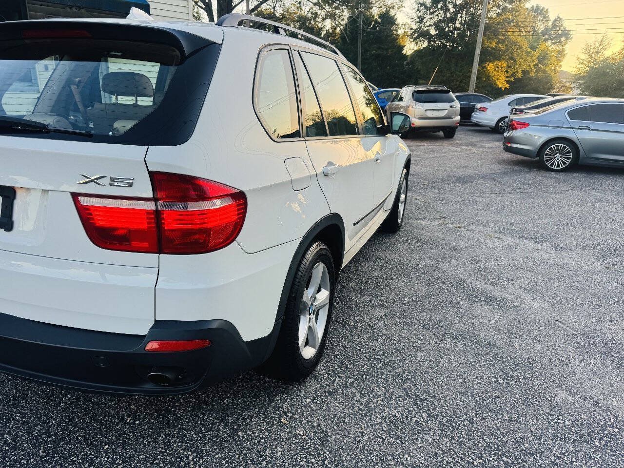 Used 2010 BMW X5 xDrive30i AWD/4WD image 6