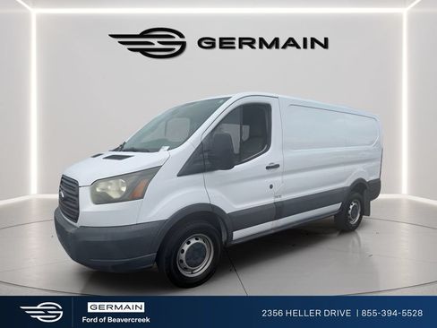 Used 2015 Ford Transit 250 130 Low Roof RWD image 4
