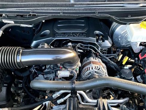 Used 2020 RAM 1500 Sport w/ Level 2 Equipment Goup w/2_L image 28