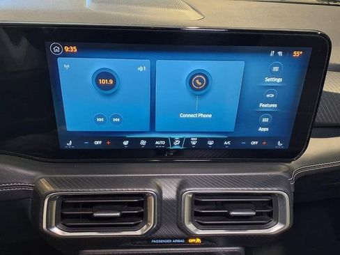 Used 2024 Ford Mustang Premium image 6