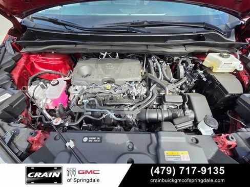 Used 2025 Toyota Sienna XLE w/ XLE Plus Package FWD image 32