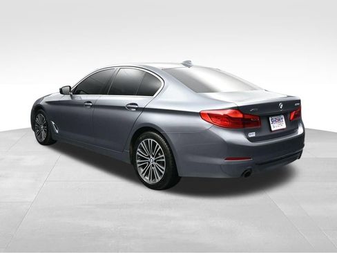 Used 2019 BMW 530i xDrive AWD/4WD image 3