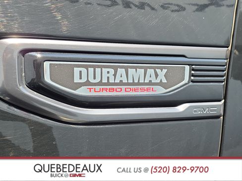 Used 2021 GMC Sierra 1500 AT4 w/ AT4 Premium Package AWD/4WD image 4