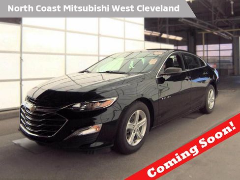 Used 2023 Chevrolet Malibu LS w/ LPO, Floor Liner Package FWD image 1