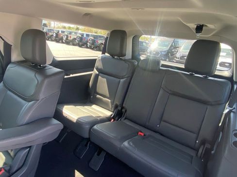 New 2026 Ford Expedition Max Active image 25