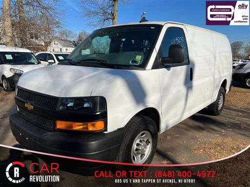Used 2021 Chevrolet Express 2500 w/ Driver Convenience Package RWD image 3