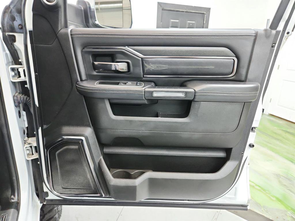 Used 2022 RAM 2500 Limited AWD/4WD image 26
