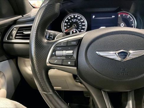 Used 2023 Genesis G70 2.0T AWD/4WD image 18