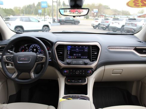 Certified 2023 GMC Acadia Denali w/ Denali Ultimate Package AWD/4WD image 19