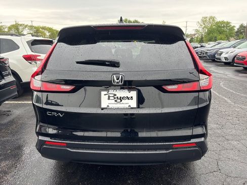 Used 2025 Honda CR-V LX image 4