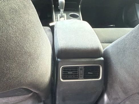 Used 2013 Nissan Altima 2.5 SV FWD image 29