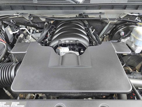 Used 2018 Chevrolet Silverado 1500 LT w/ Texas Edition image 30