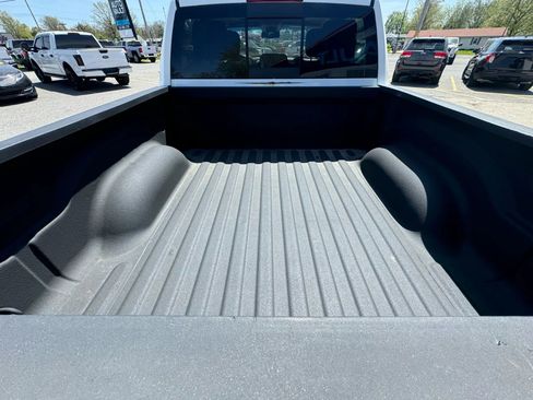 Used 2014 RAM 1500 Laramie Longhorn w/ Convenience Group AWD/4WD image 19
