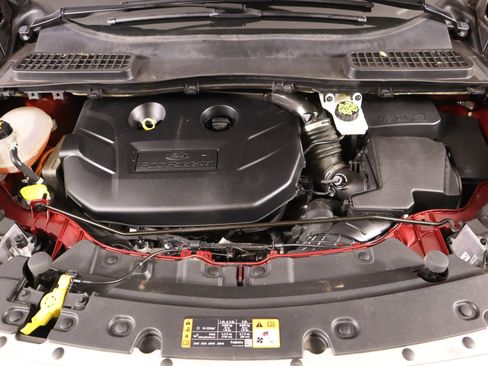 Used 2019 Ford Escape Titanium image 21