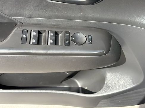 Used 2024 Hyundai Kona SEL w/ Convenience Package FWD image 17