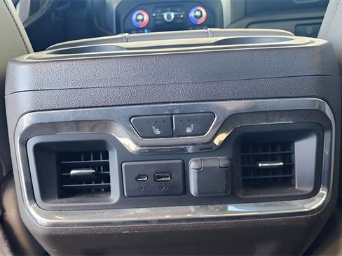 Used 2019 GMC Sierra 1500 SLT w/ SLT Premium Package image 19