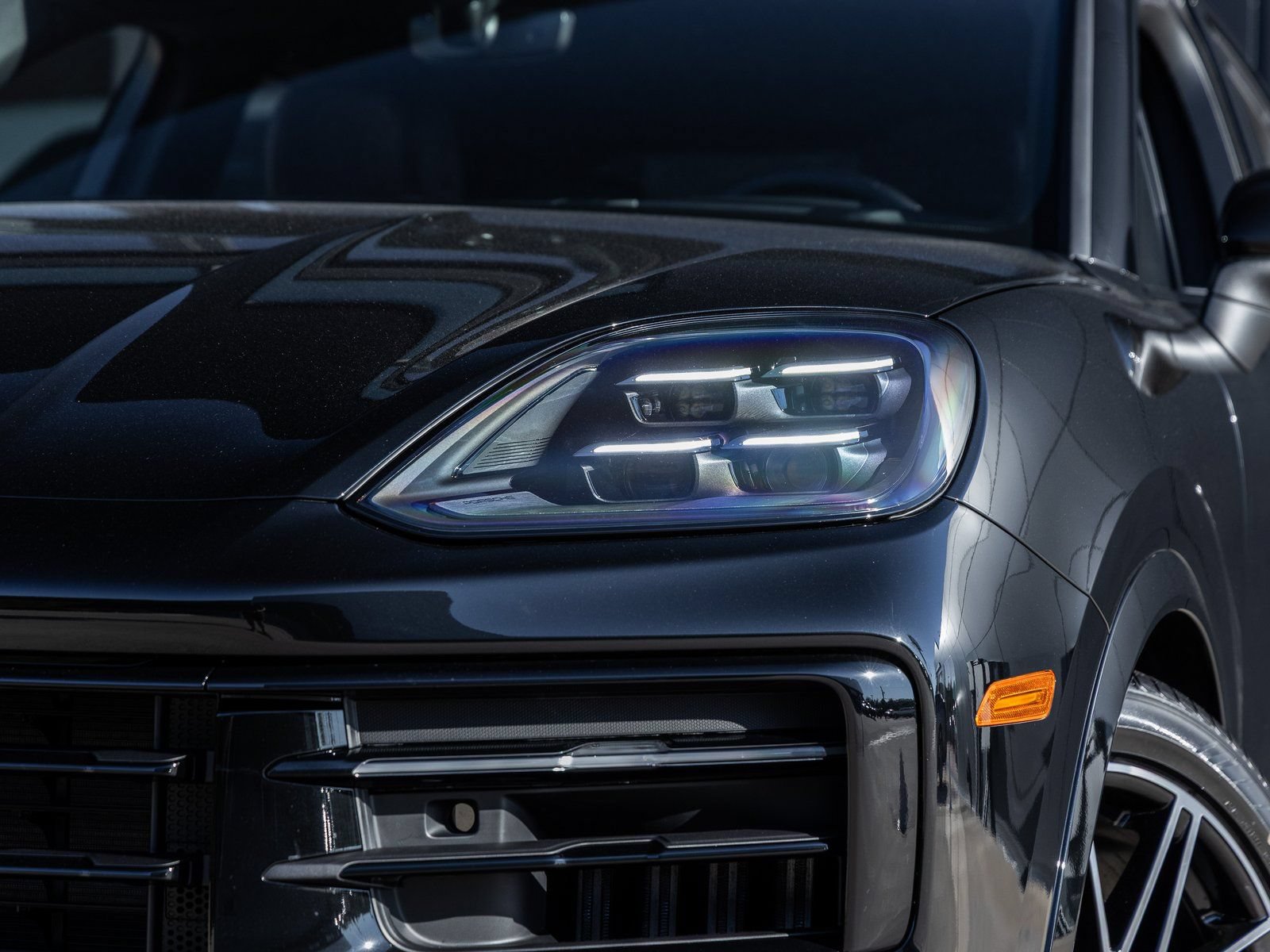 Certified 2026 Porsche Cayenne Coupe AWD/4WD image 16