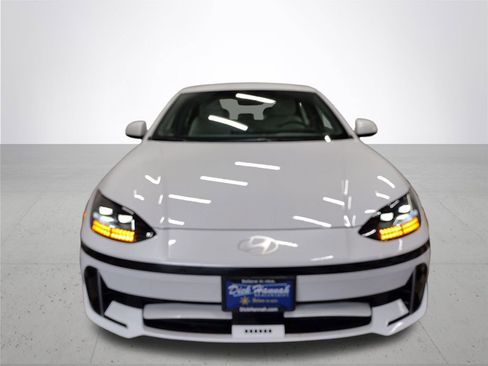 Certified 2025 Hyundai Ioniq 6 SEL image 6