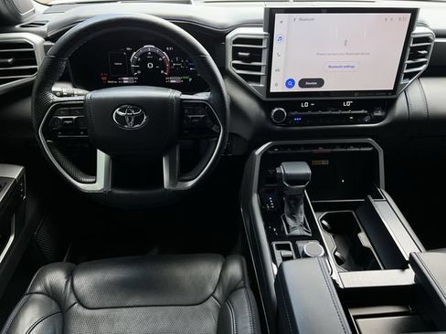 Used 2024 Toyota Tundra Platinum AWD/4WD image 12