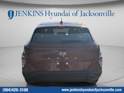 New 2026 Hyundai Kona SE FWD image 4