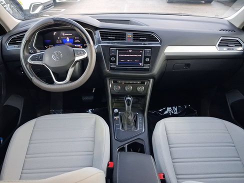Used 2024 Volkswagen Tiguan S FWD image 9