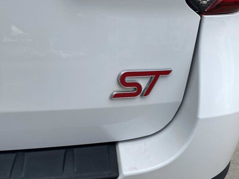 Used 2023 Ford Explorer ST w/ Equipment Group 401A image 6