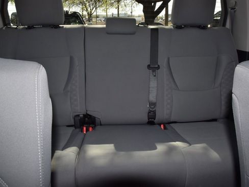 Used 2022 Toyota Tundra SR5 w/ Convenience Package image 20