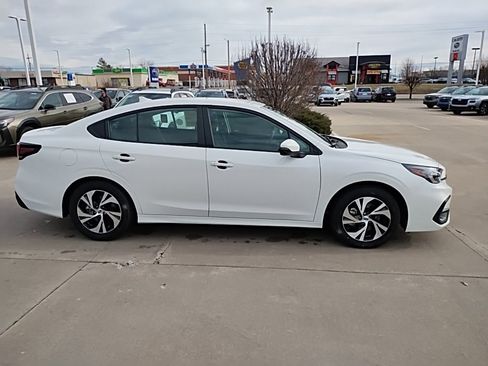 Used 2025 Subaru Legacy Premium w/ Popular Package #1A image 6