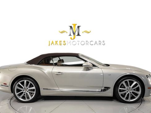Used 2020 Bentley Continental GT AWD/4WD image 14