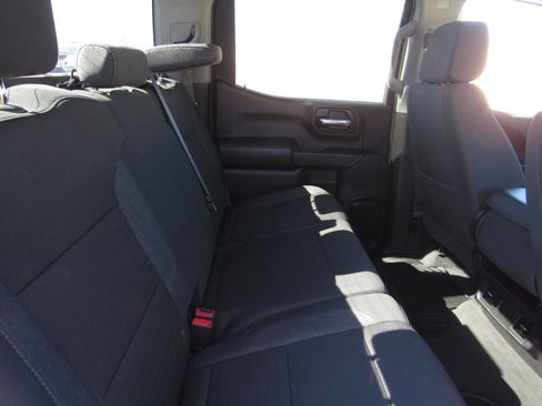 Used 2024 Chevrolet Silverado 1500 Custom Trail Boss w/ LPO, Dark Essentials Package image 12