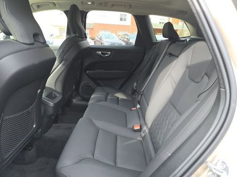 New 2026 Volvo XC60 B5 Plus w/ Climate Package AWD/4WD image 19