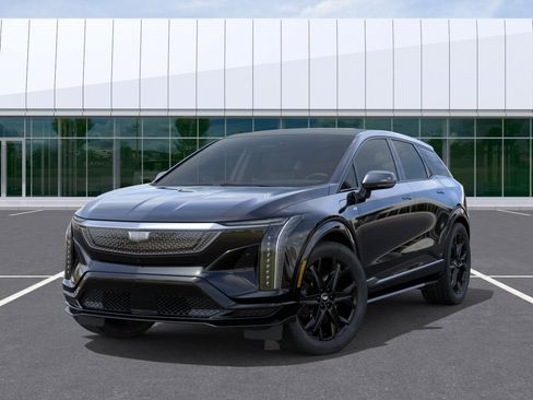 New 2026 Cadillac Optiq V w/ LPO, ONYX Package AWD/4WD image 6