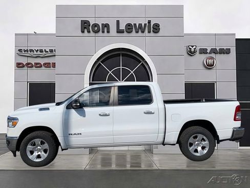 Used 2019 RAM 1500 Big Horn AWD/4WD image 1