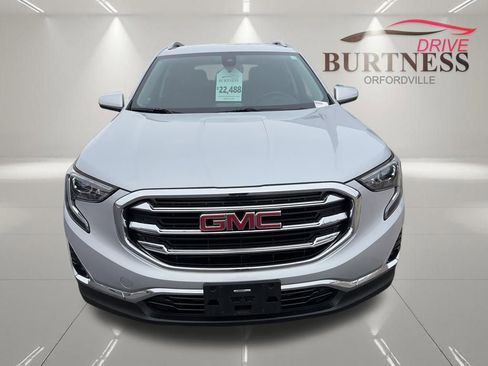 Certified 2021 GMC Terrain SLT image 3