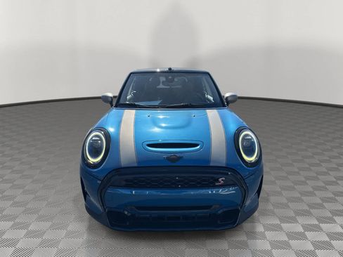 Certified 2023 MINI Cooper S image 8