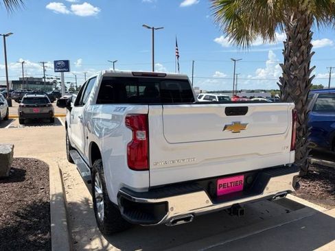 Used 2021 Chevrolet Silverado 1500 LTZ AWD/4WD image 19