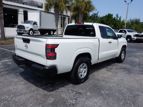 Used 2024 Nissan Frontier S RWD image 6