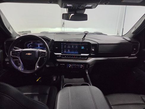 Used 2024 Chevrolet Silverado 2500 LTZ w/ LTZ Plus Package AWD/4WD image 12