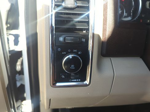 Used 2017 RAM 2500 Laramie w/ Off Road Package image 34