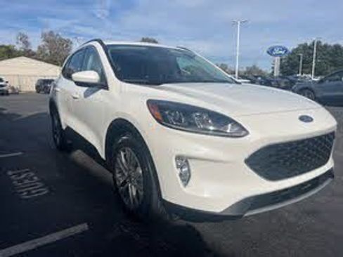 Used 2022 Ford Escape SEL image 17