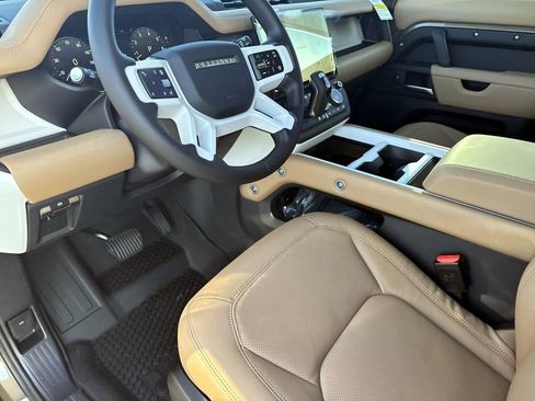 New 2026 Land Rover Defender 110 S image 30
