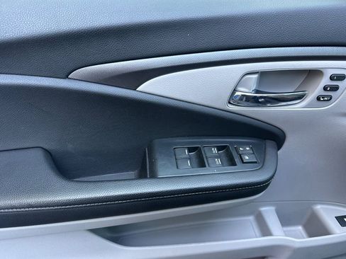 Used 2023 Honda Ridgeline RTL image 10