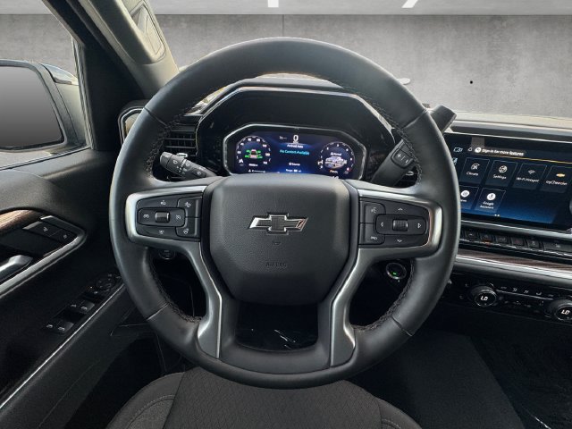 Used 2026 Chevrolet Silverado 1500 RST AWD/4WD image 21