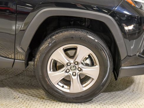 Used 2025 Toyota RAV4 XLE image 14